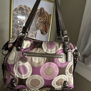 Authentic Purple Coach Peyton Signature Sateen Tote💜